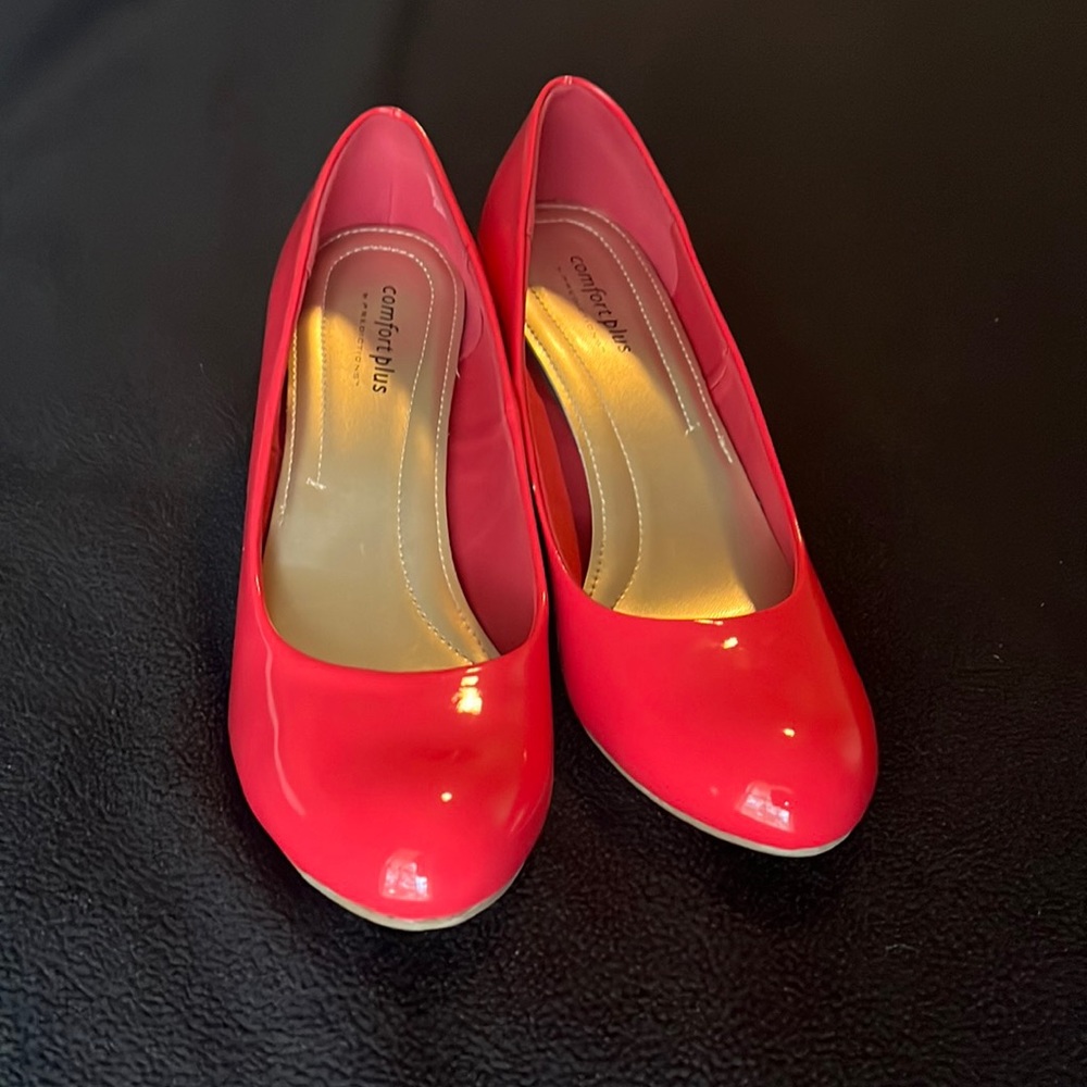 Women’s Hot Pink Heels